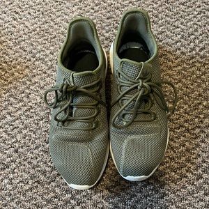 Adidas Tubular Sneakers